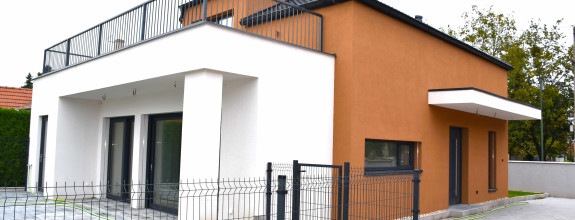 Moderný rodinný dom, záhrada, terasa, tichá lokalita, Jarovce