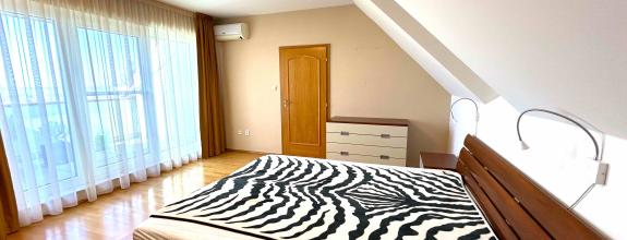 Kompletne zariadený 4i byt na prenájom, loggia, terasa, garáž pre 2 autá, Bratislava IV