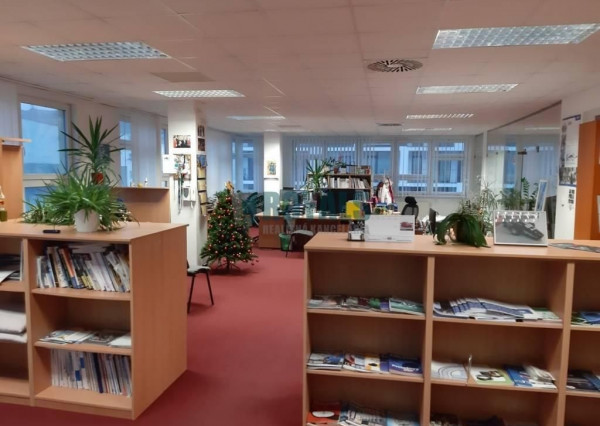 Reprezentatívne administratívne priestory, Račianska