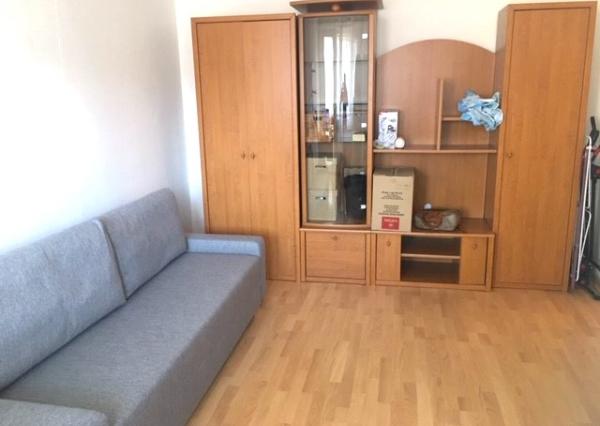 Kompletne zariadený 1i byt s presklenou loggiou na prenájom, Dúbravka