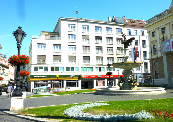 4i byt s balkónom, unikátna poloha, predaj, Staré Mesto