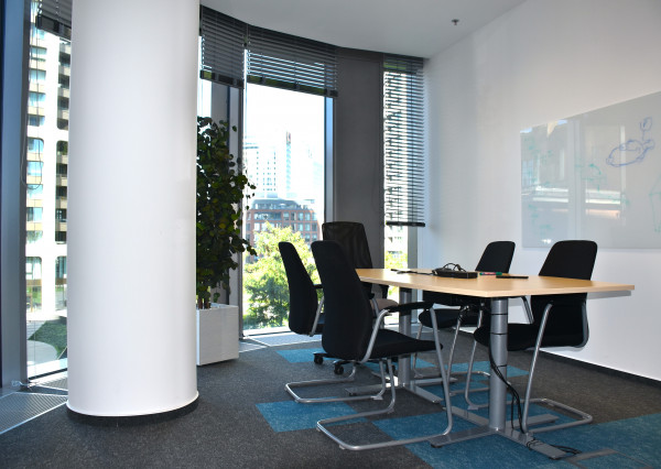 Unikátne kancelárske priestory v Starom Meste na prenájom