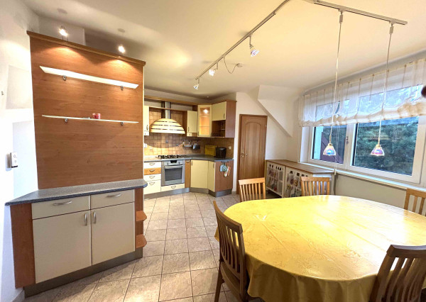 4i mezonet na prenájom, loggia, terasa, garáž pre 2 autá, Bratislava - Záhorská Bystrica