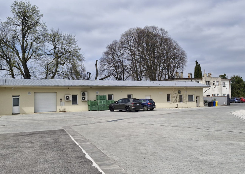 Variabilný, zateplený, vykurovaný skladový priestor so sociálnym zázemím, Koniarovce